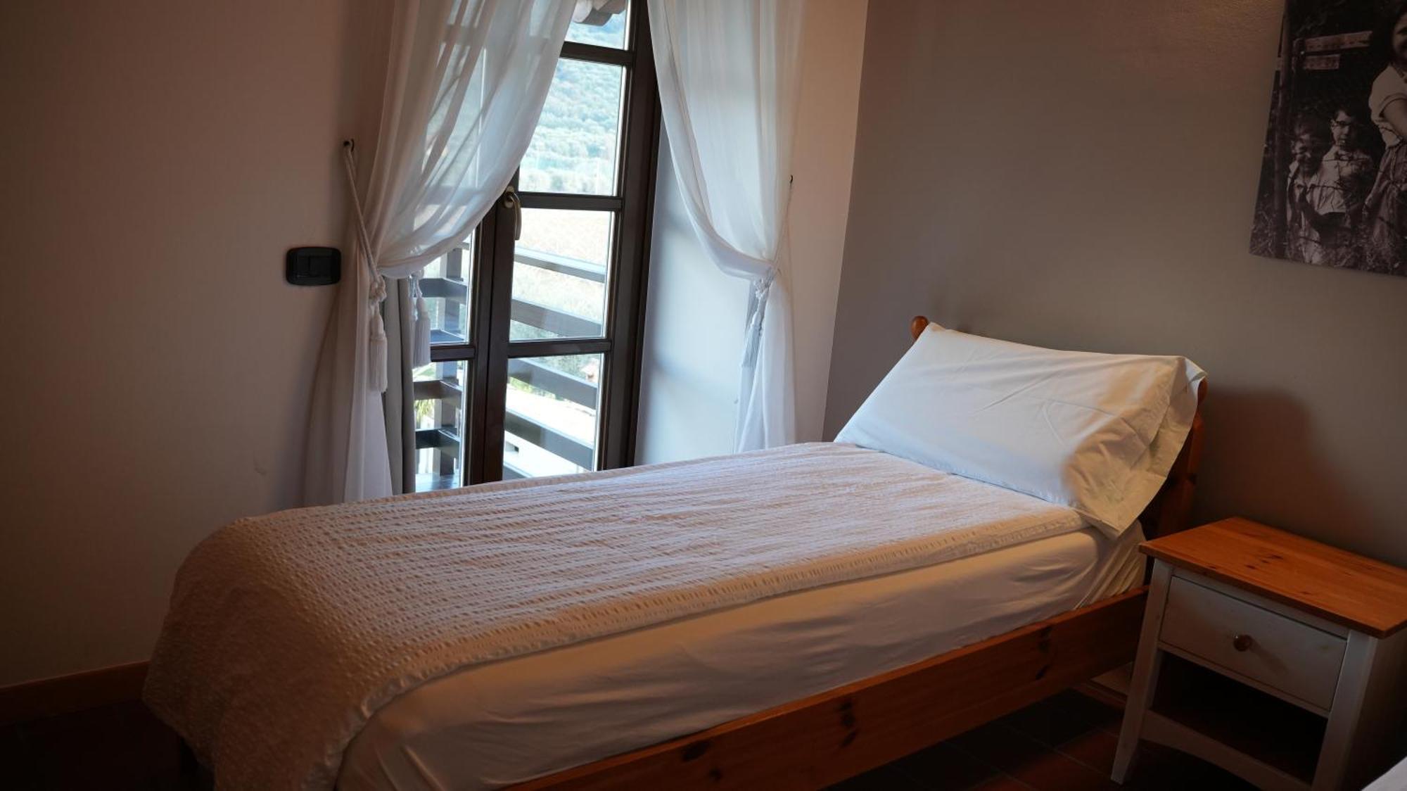 Residence La Colombera Riva del Garda Kamer foto