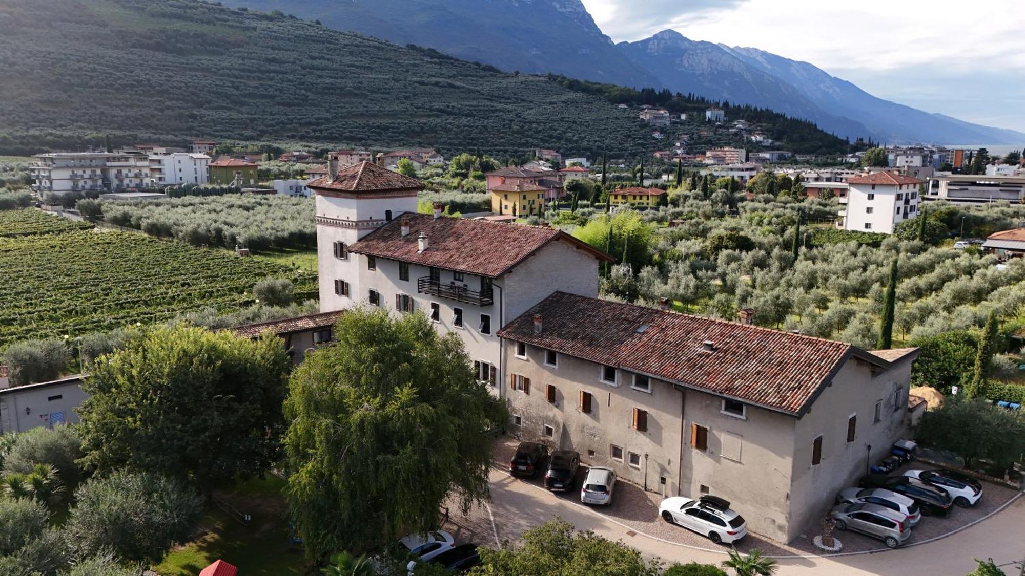 Residence La Colombera Riva del Garda Buitenkant foto